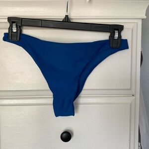 Mikoh 💙 bikini bottom